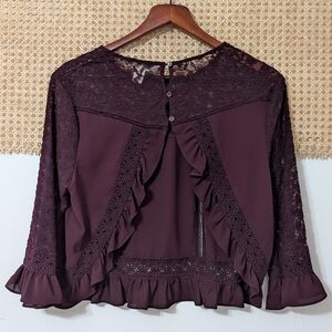 Forever 21 Lace and Ruffle Top